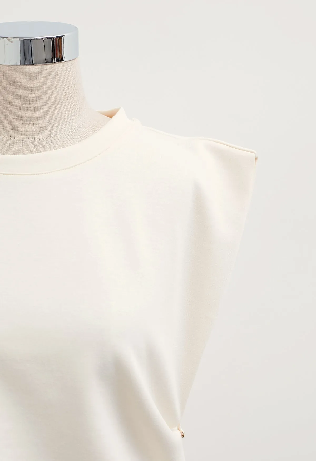 Chicwish  |Crew Neck Sleeveless Plain Cotton Tanks & Camisoles