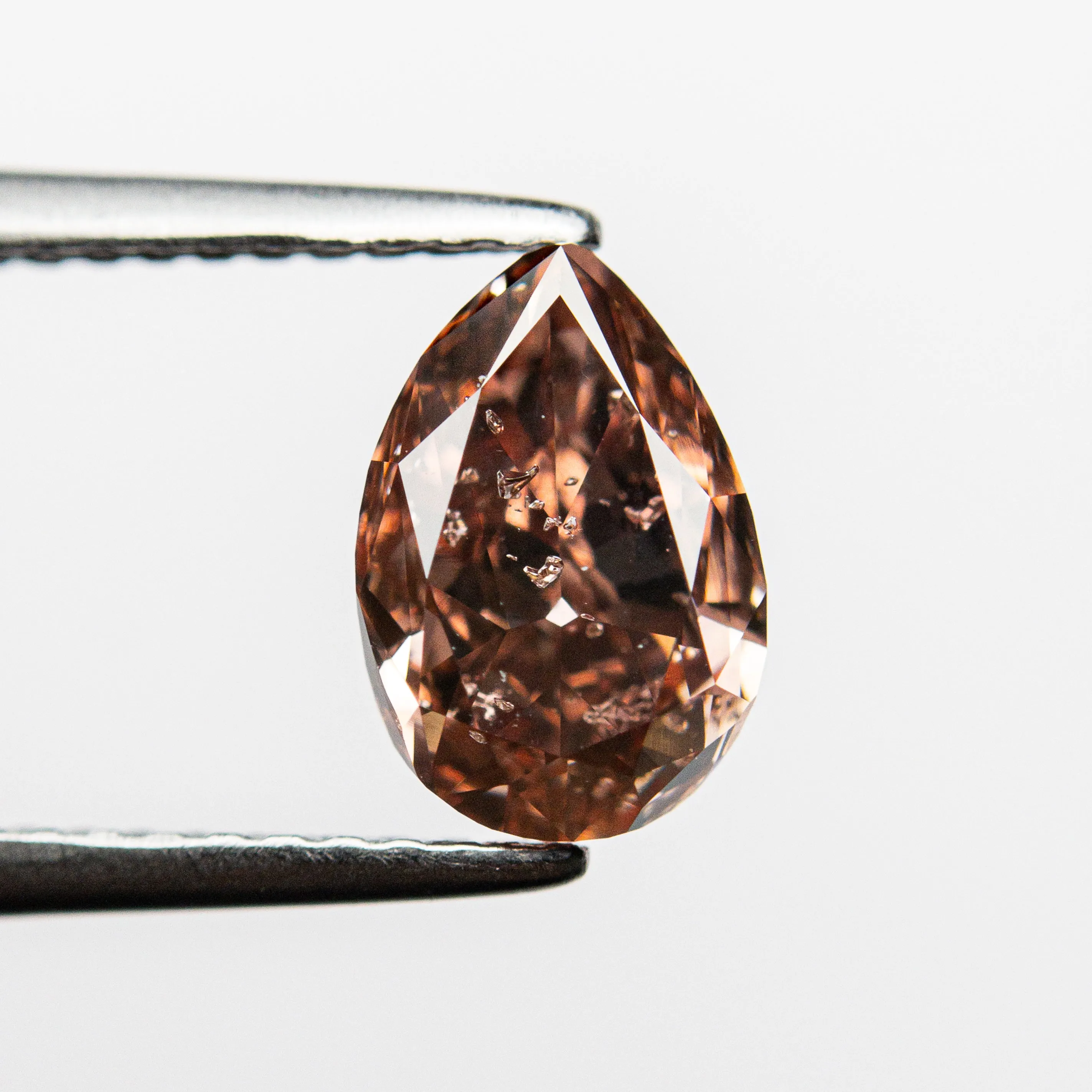 Fancy Deep Orangey Pink Brilliant Diamond - 1.50ct Pear