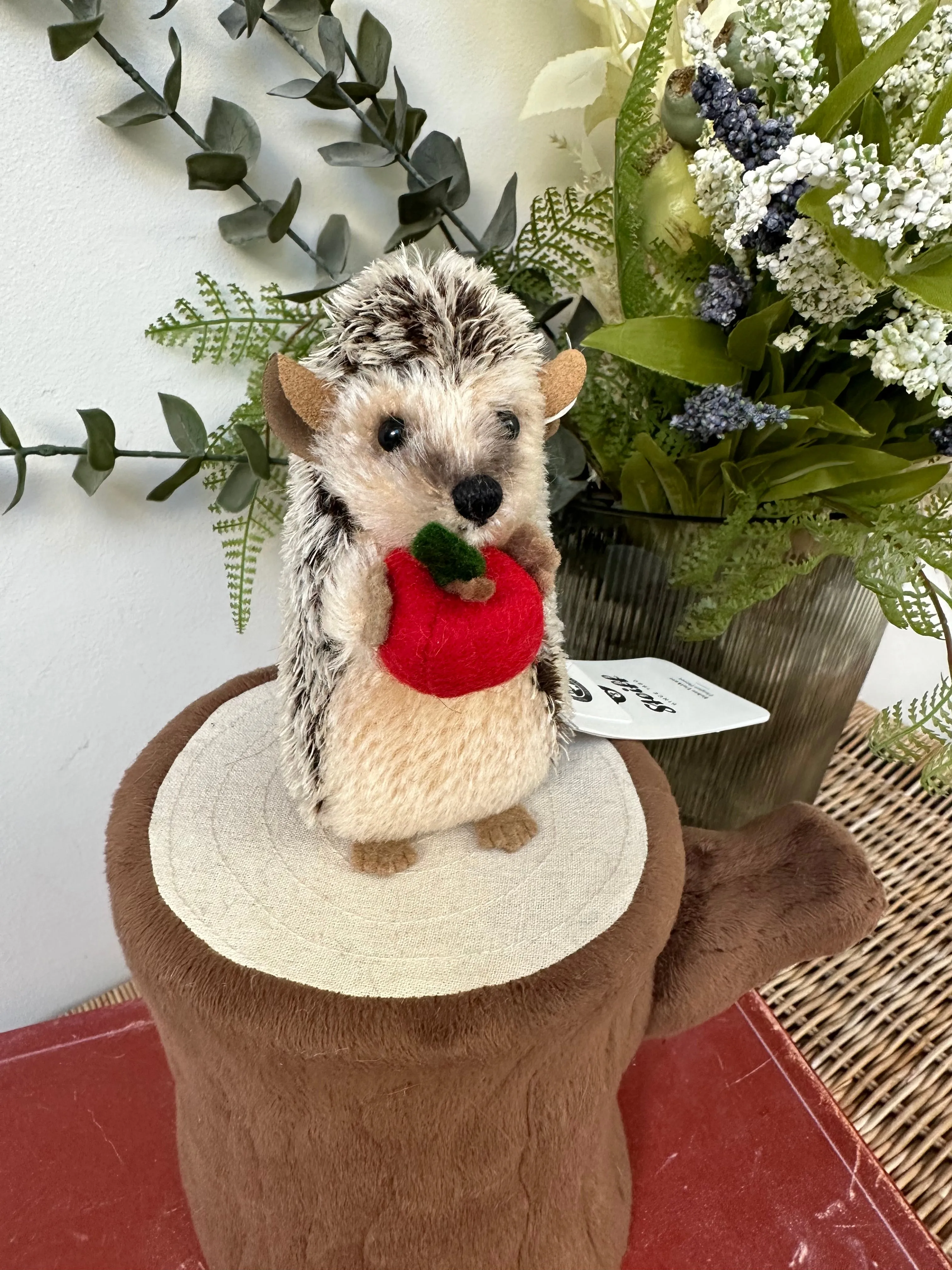 Ivo Miniature 11cm Steiff Collectable Hedgehog Option A