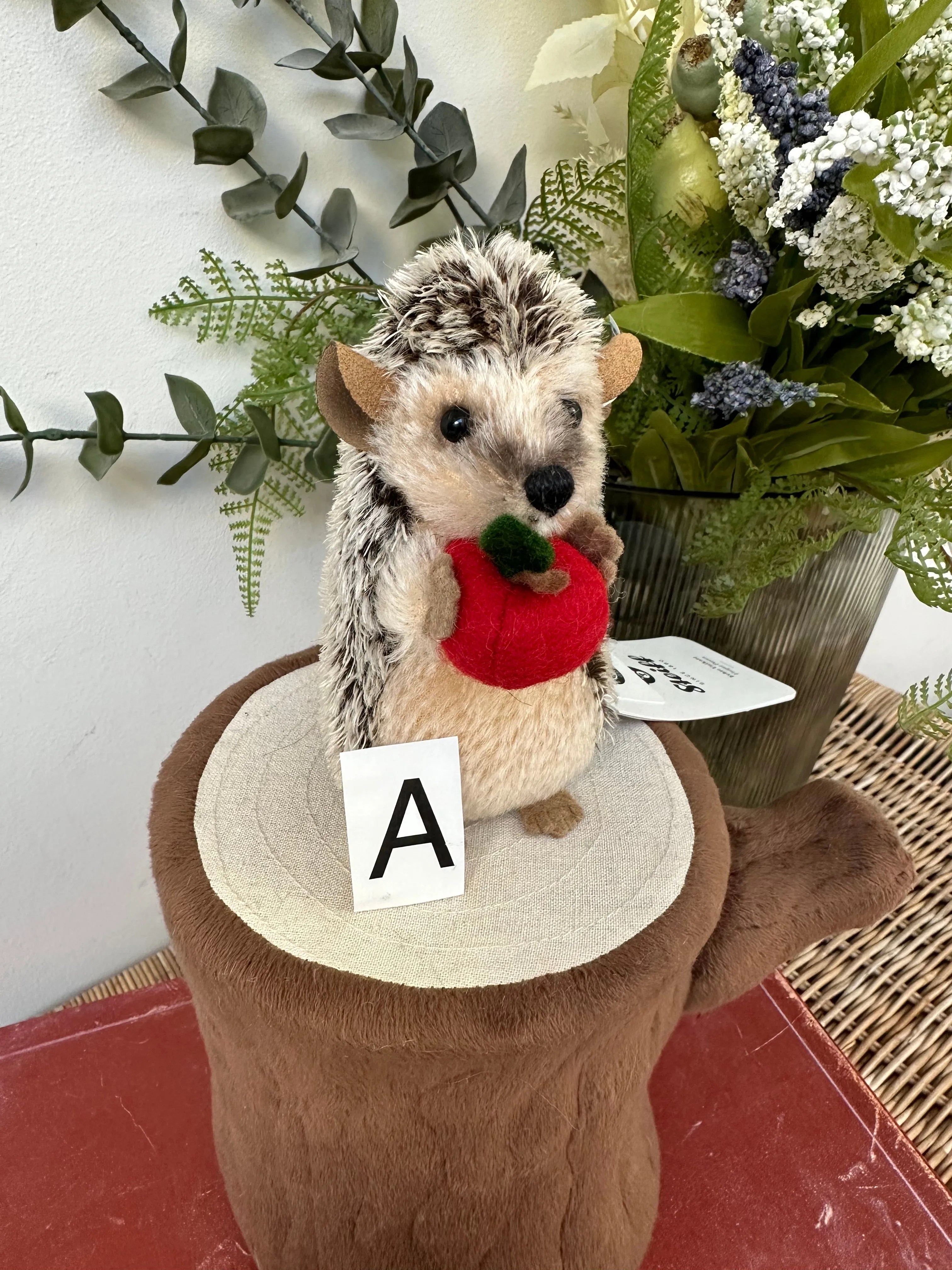 Ivo Miniature 11cm Steiff Collectable Hedgehog Option A