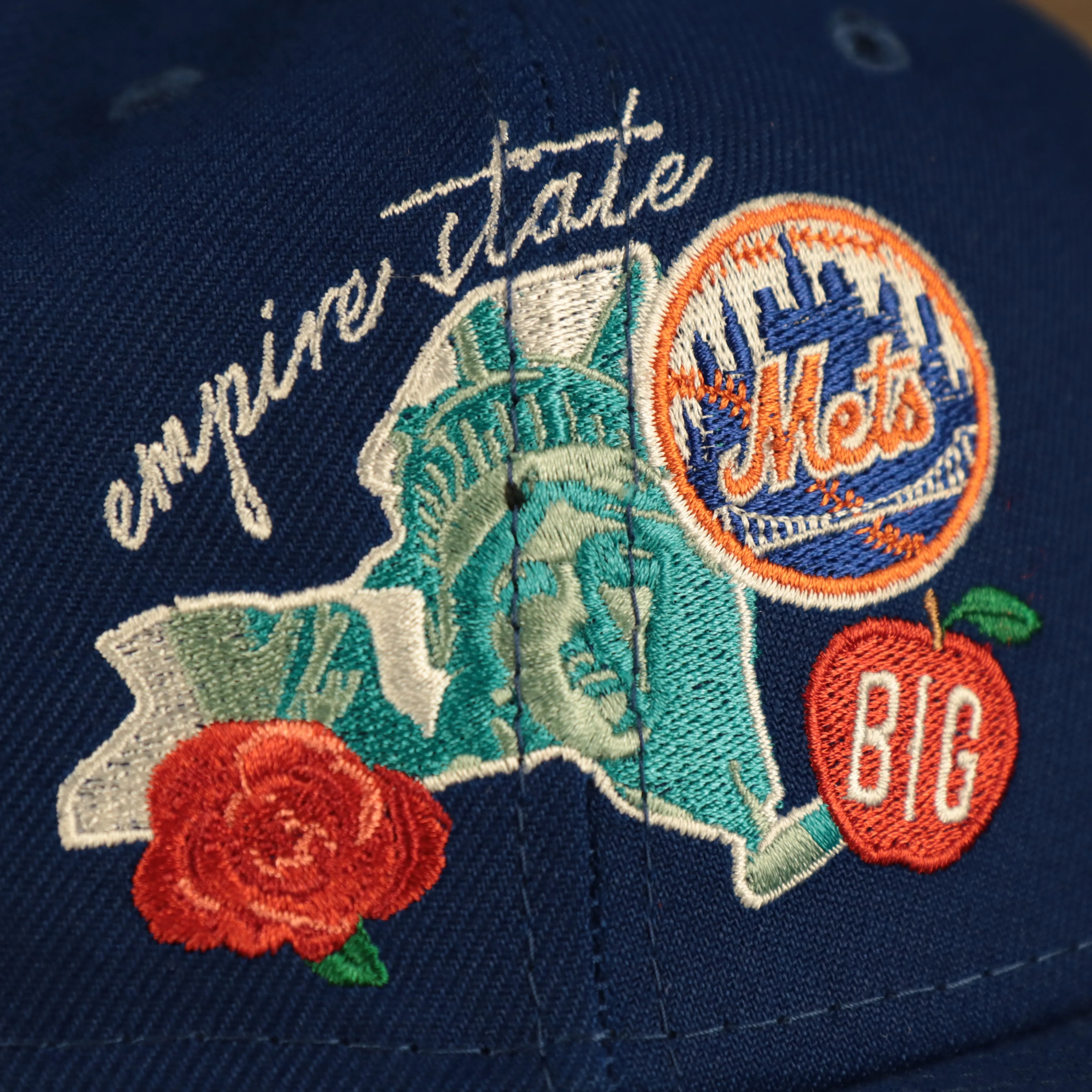 New York Mets City Cluster Side Patch Gray Bottom Royal 59Fifty Fitted Cap