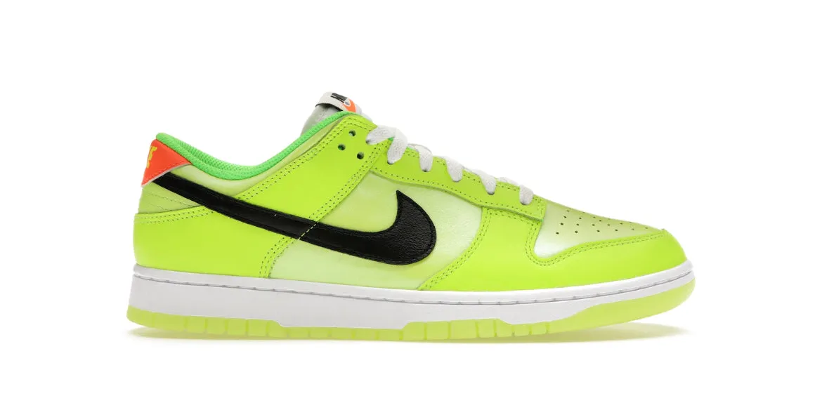 Nike Dunk Low SE Splash Volt