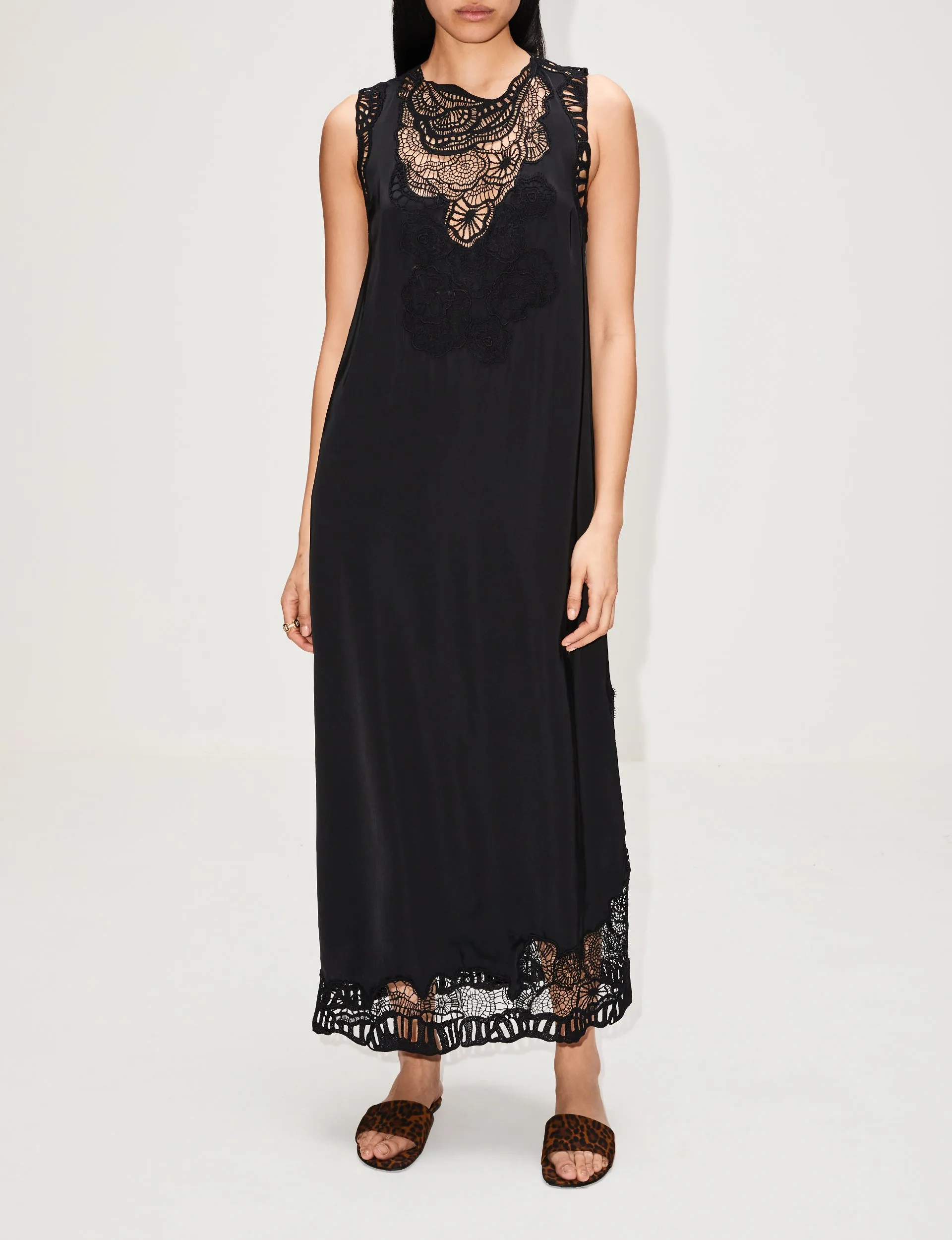 Sleeveless Lace Front Dress