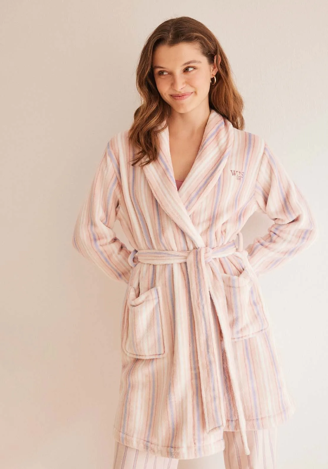 Striped sponge fleece robe