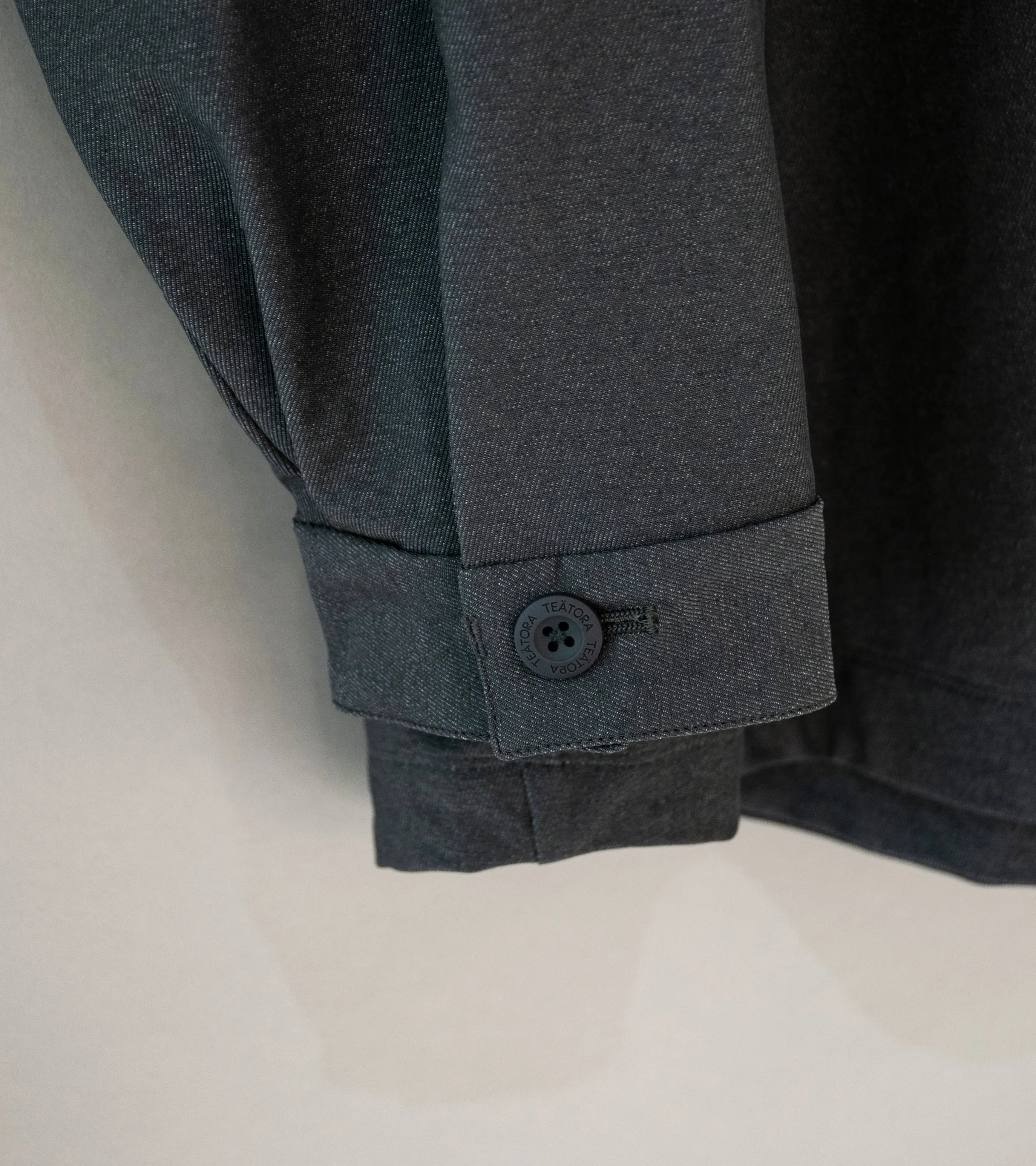 Teatora 'Wide Shirt' (Gray Dual Divisor)